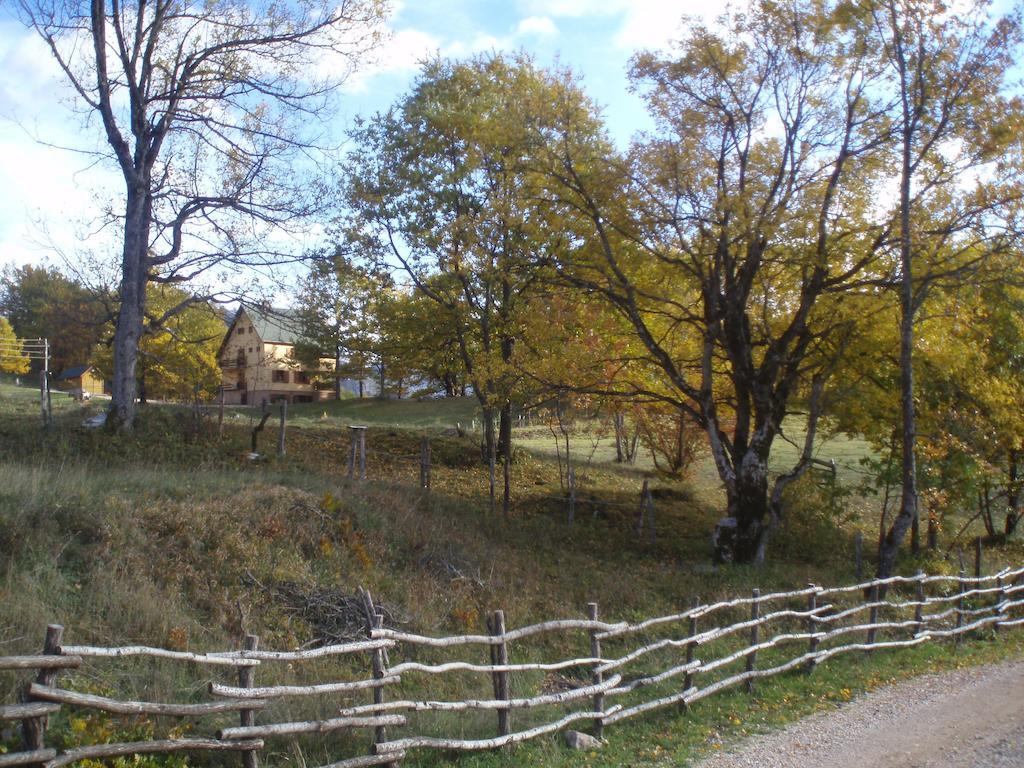 Guest House Tara Canyon 플레블라 외부 사진